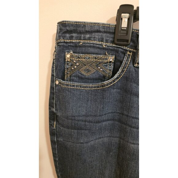 Apt 9 Capri Jeans Womens 22W Blue Straight Leg Denim Cuffed Rhinestone Bedazzle - Picture 3 of 11